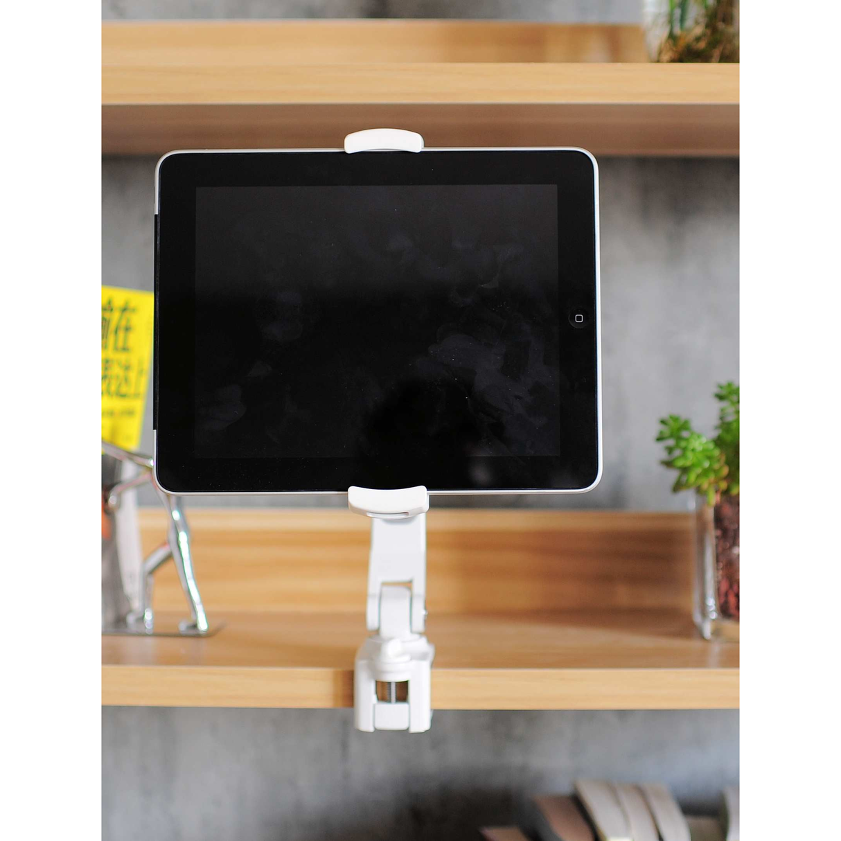 Smartphone Tablet & Holder White Desktop Clamp