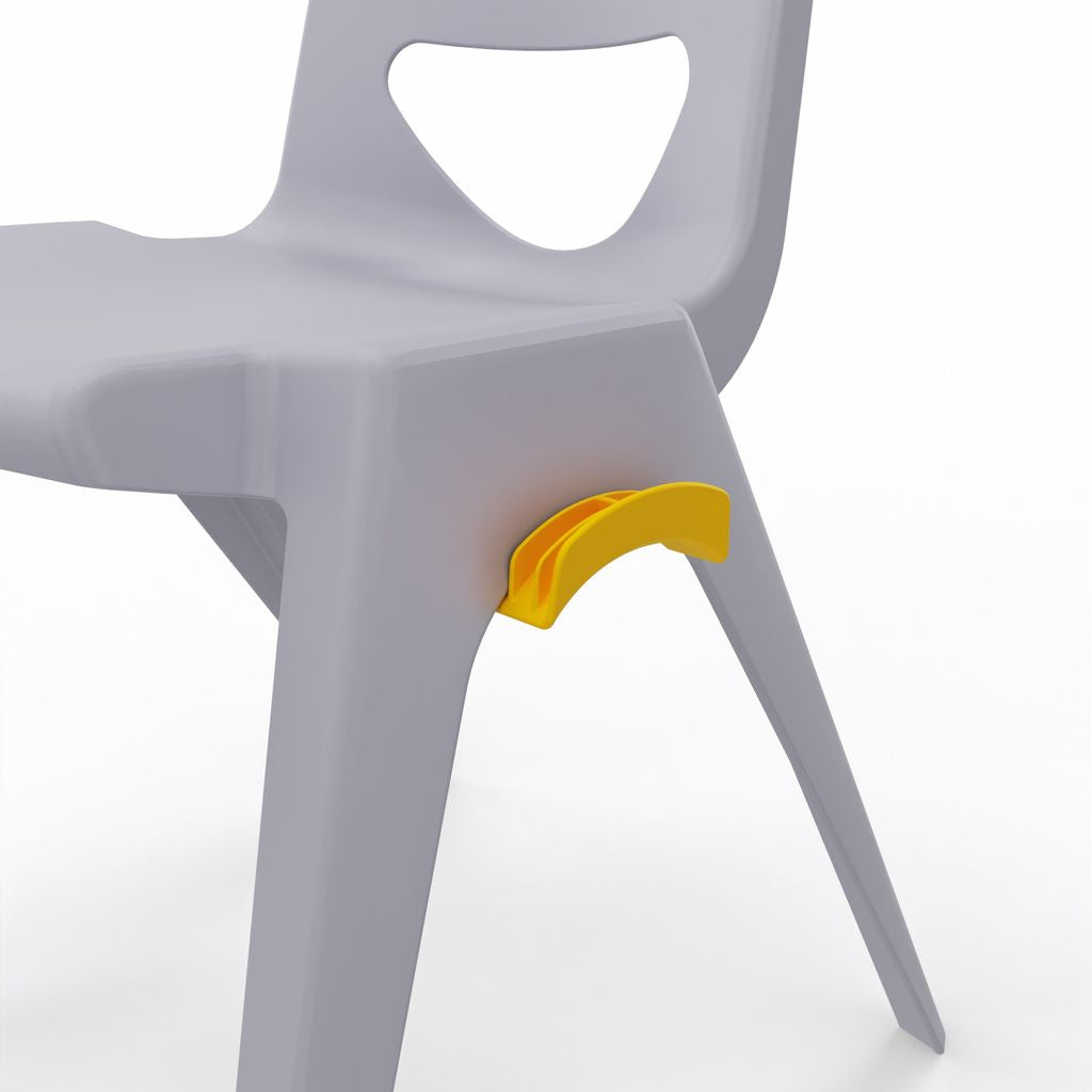 Spaceforme en one chair linking device