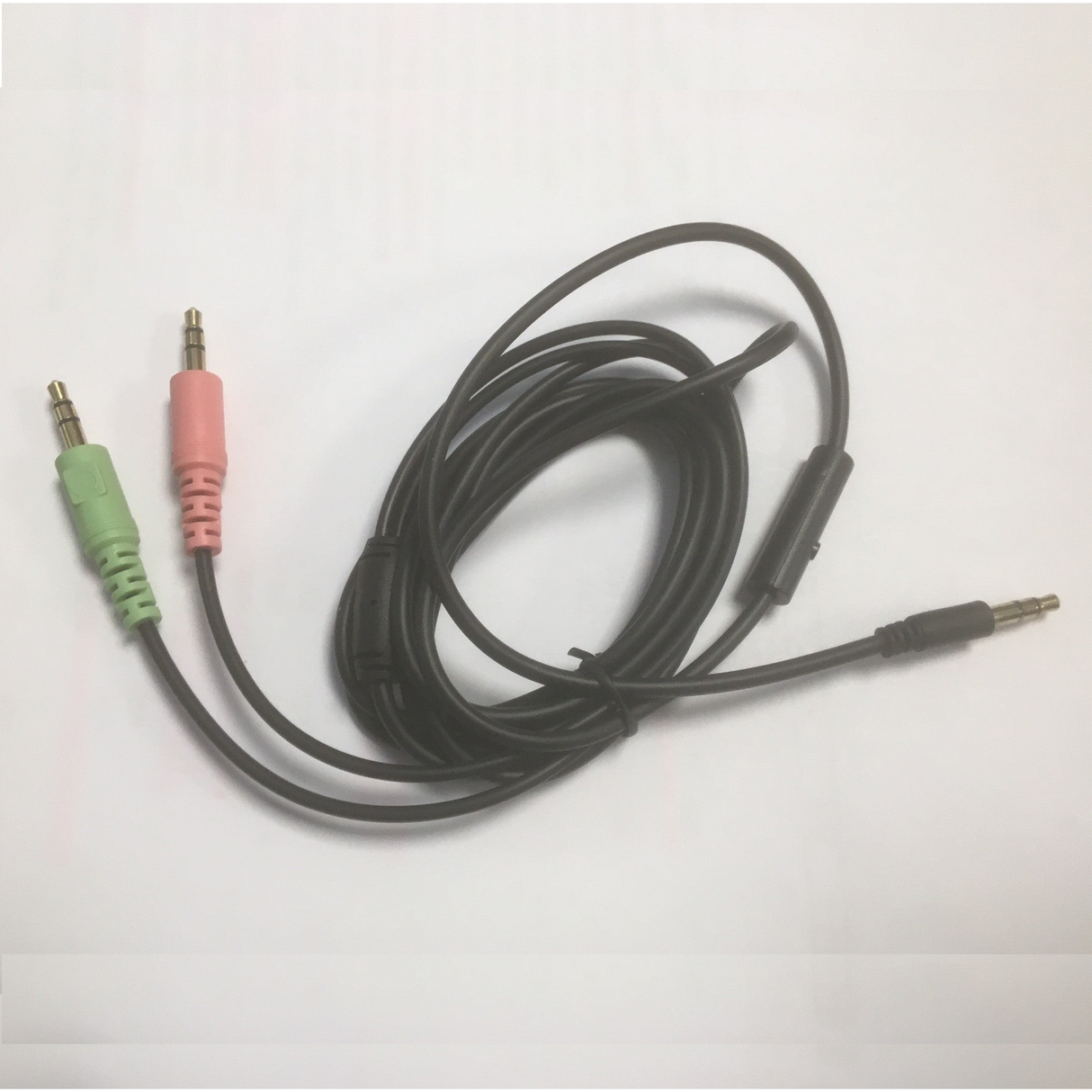 4-Pole to 2 x 3.5mm male audio cable with in-line microphone